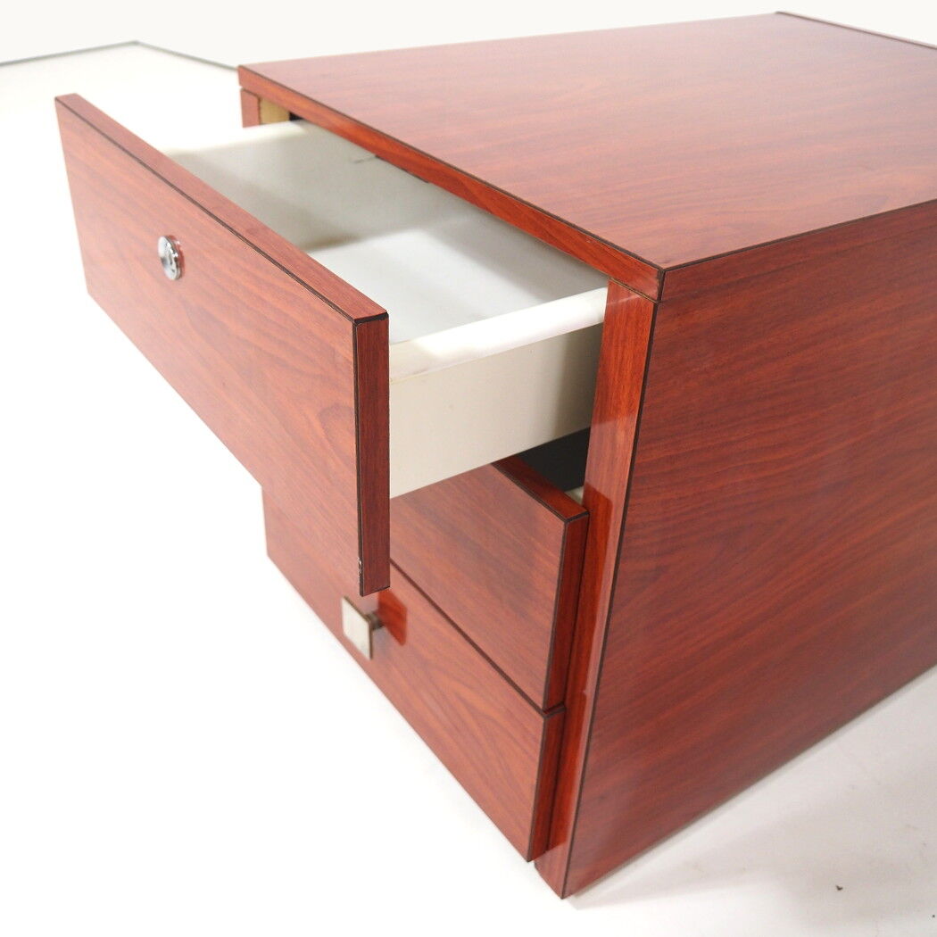 Bureau 'Minor B' by Pierre Guariche for Meurop