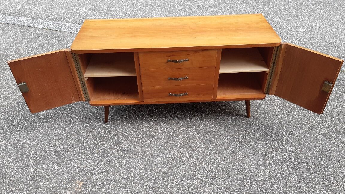 Vintage bass enfilade