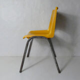 Chaise enfant plastique jaune