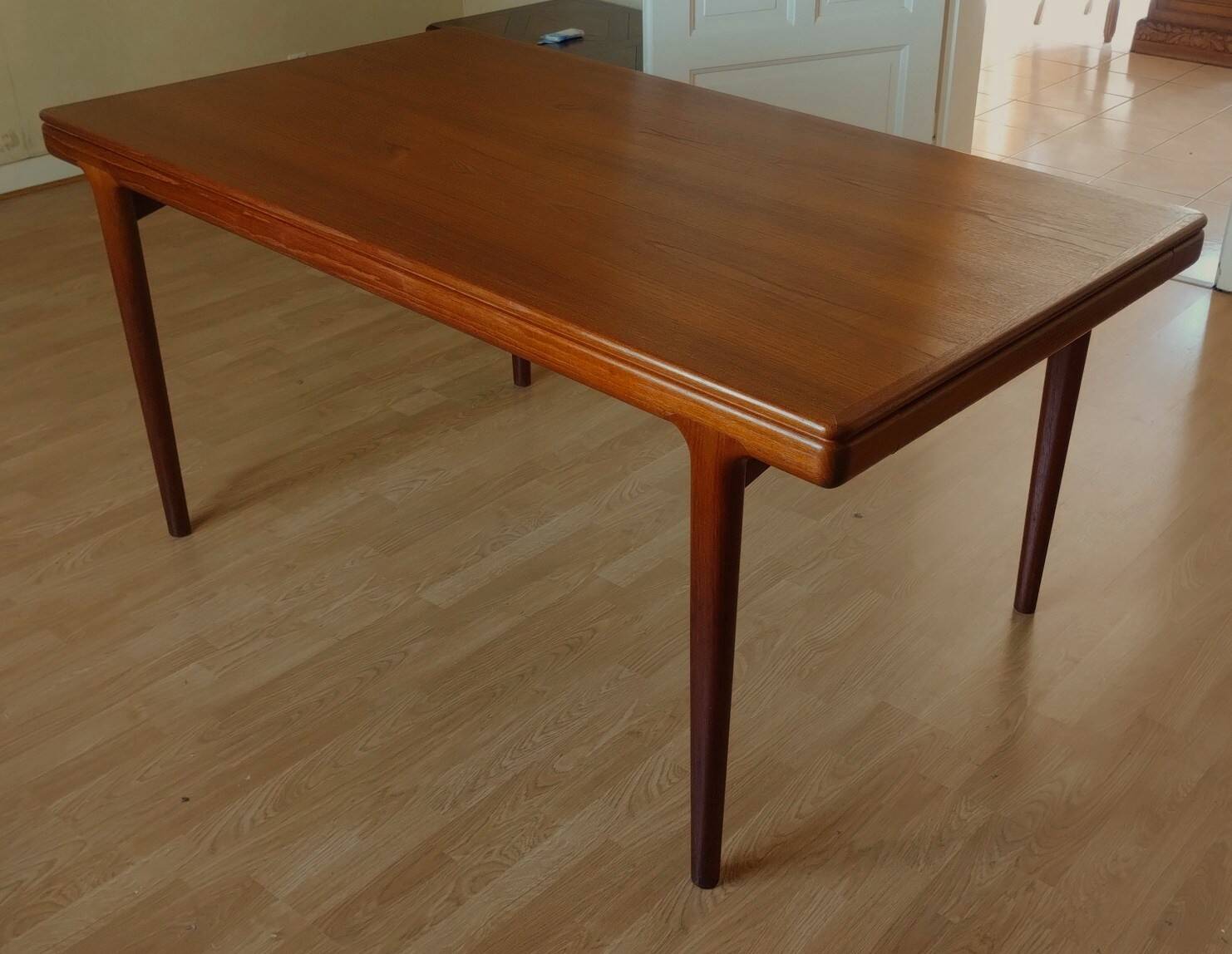 Dining table by Johannes Andersen