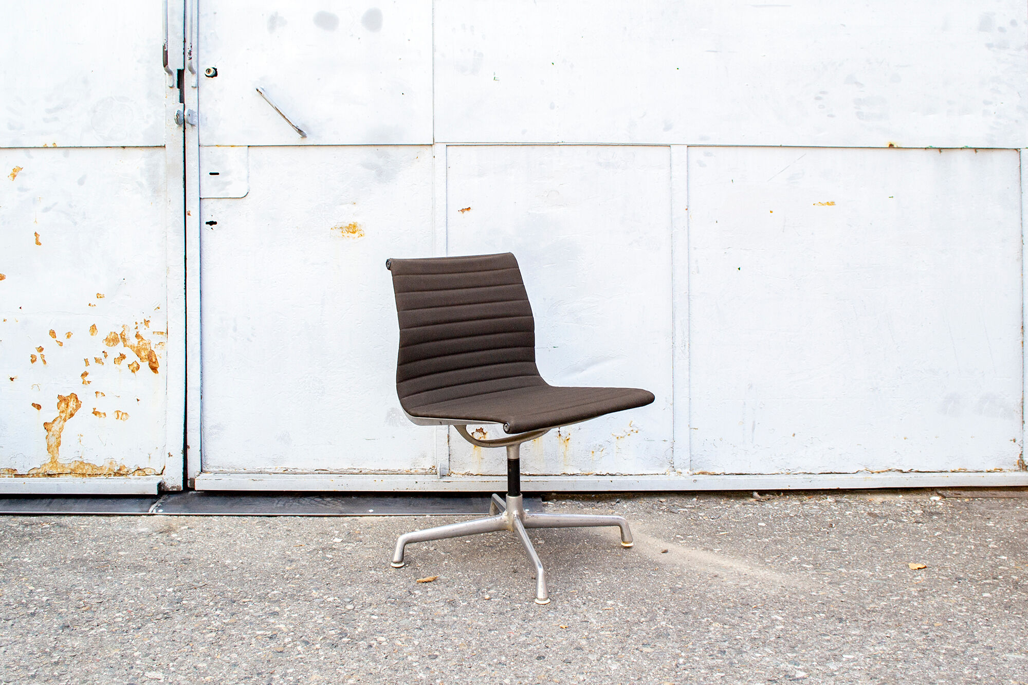 EA 108 Aluminum Chair by Charles & Ray Eames for Herman Miller, 1970