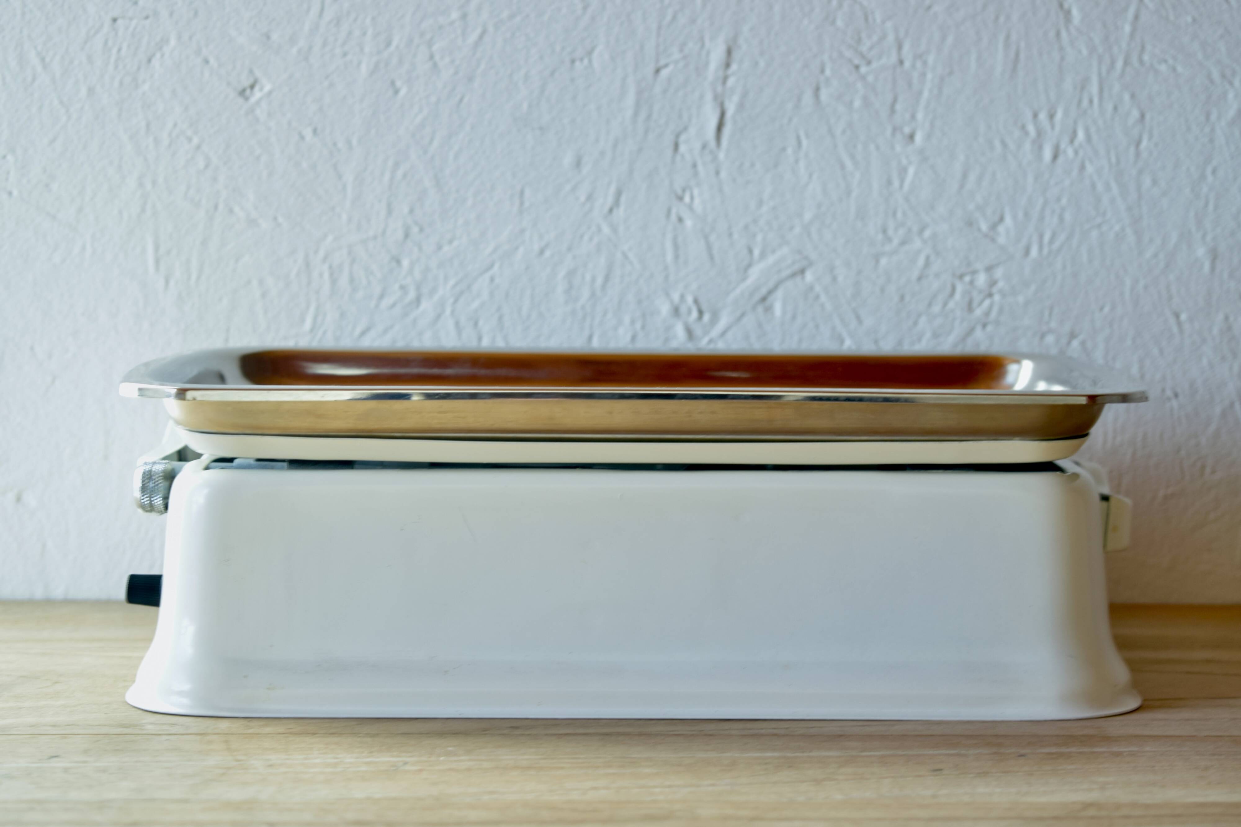 Stube - old household scale in lacquered sheet steel