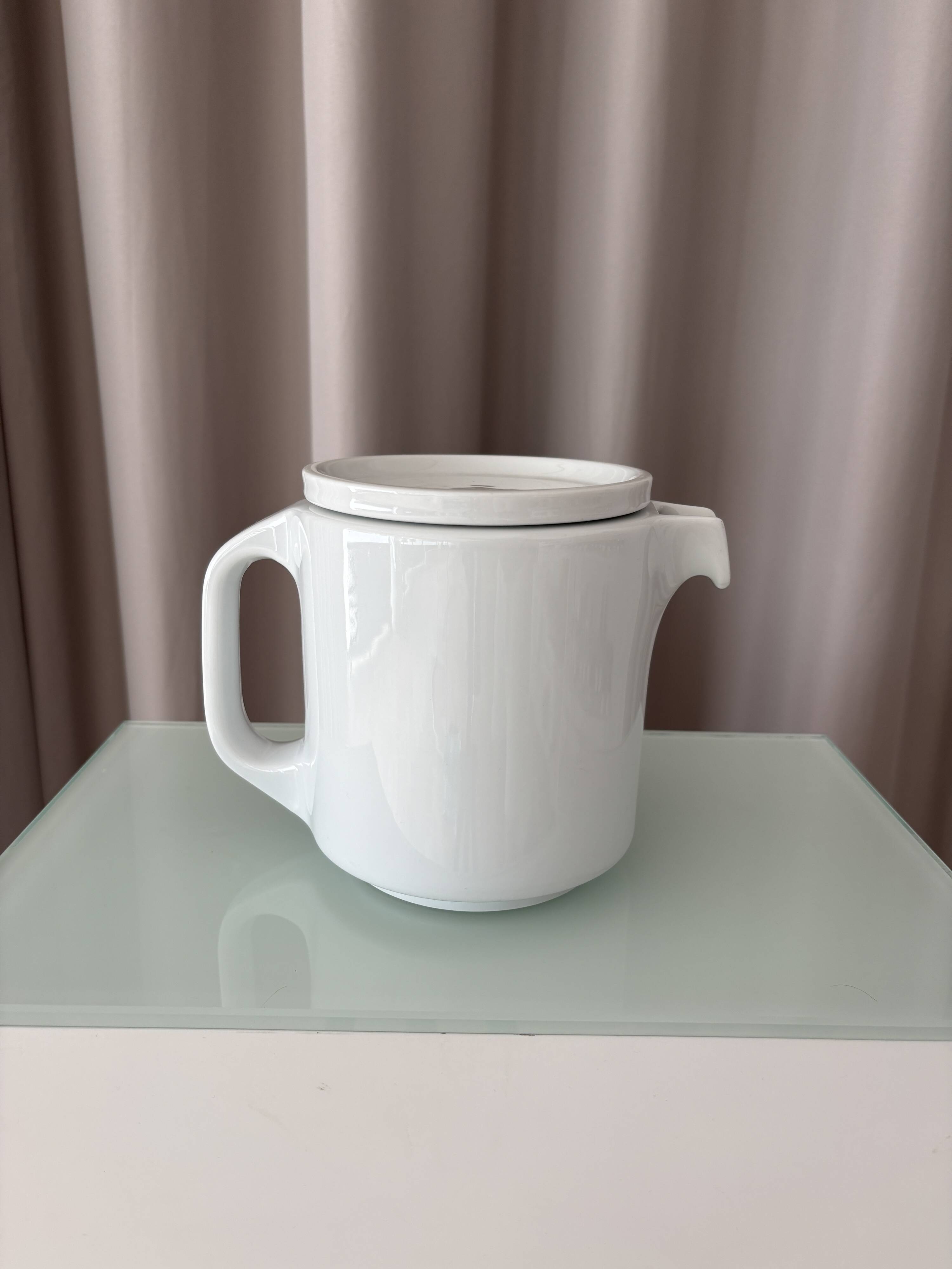 Vintage Thomas Rosenthal TC 100 Porcelain Teapot / Coffee Pot – Hans Roeric