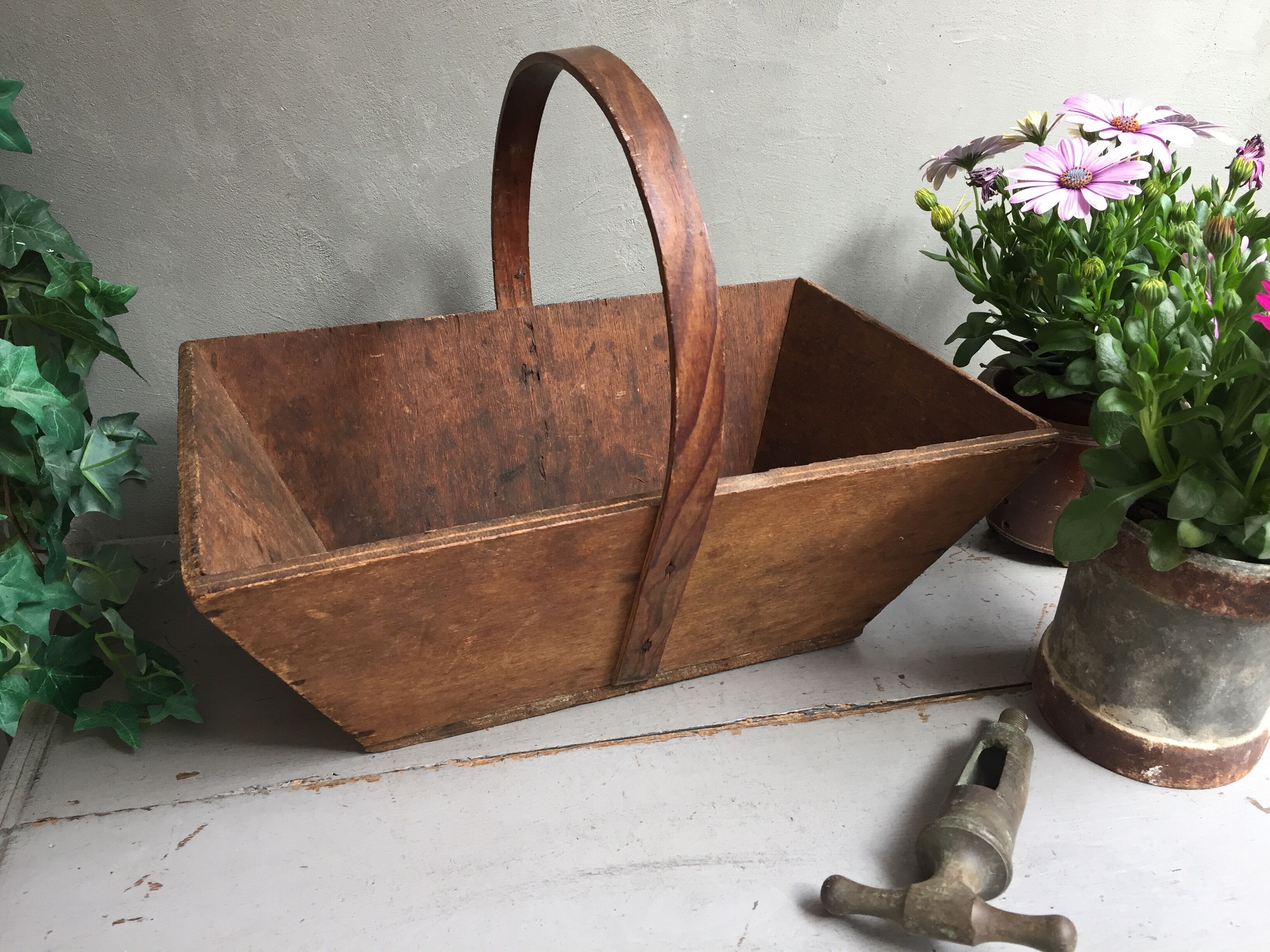 Basket of gardener