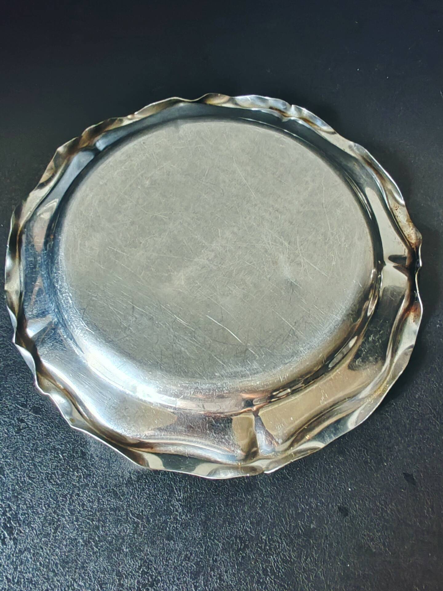 Round Silver-Plated Serving Dish 20 cm Ideal for 18 cm Cake