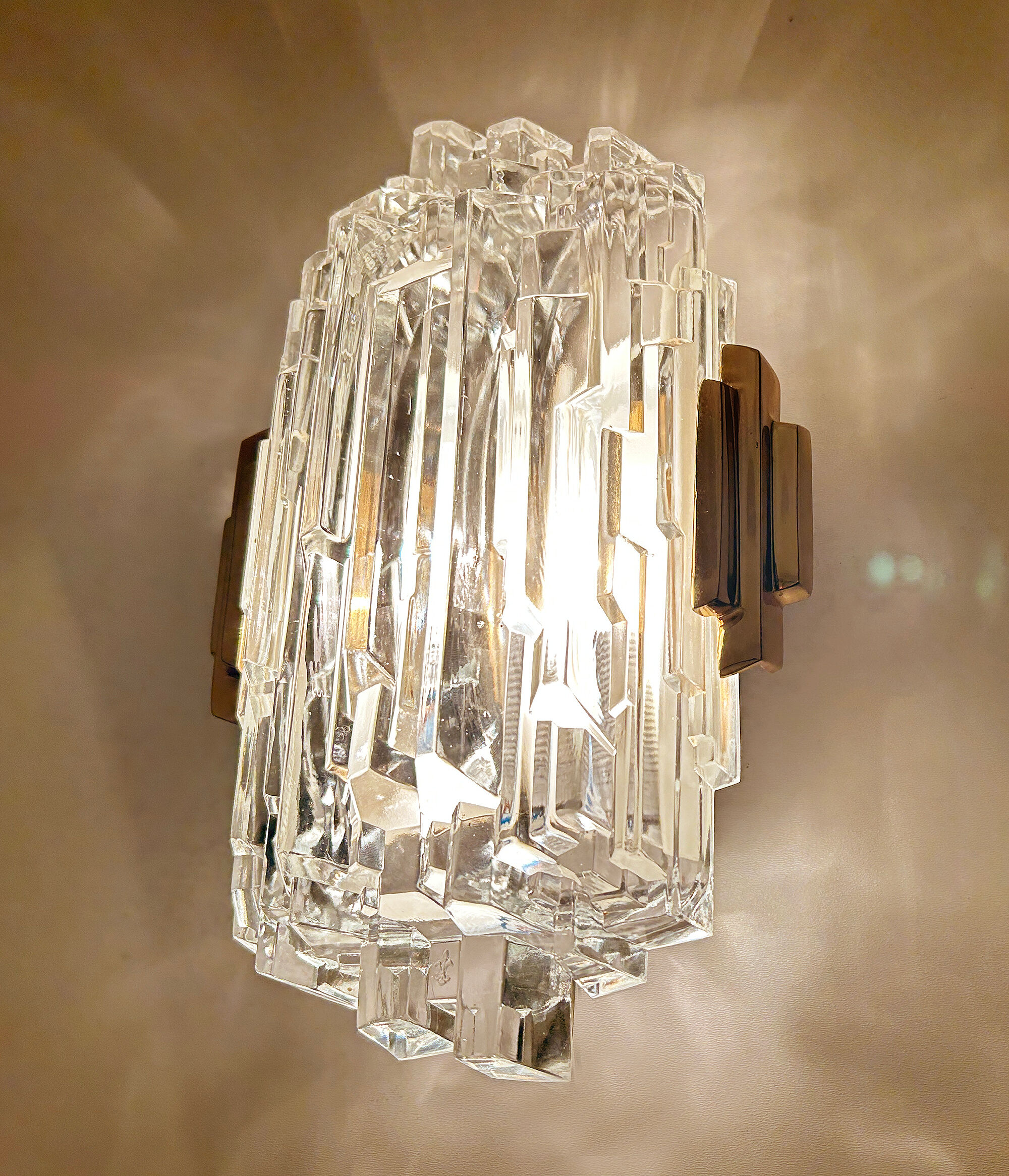 Pair of vintage wall lamps, glass and bronze gilded with fine gold