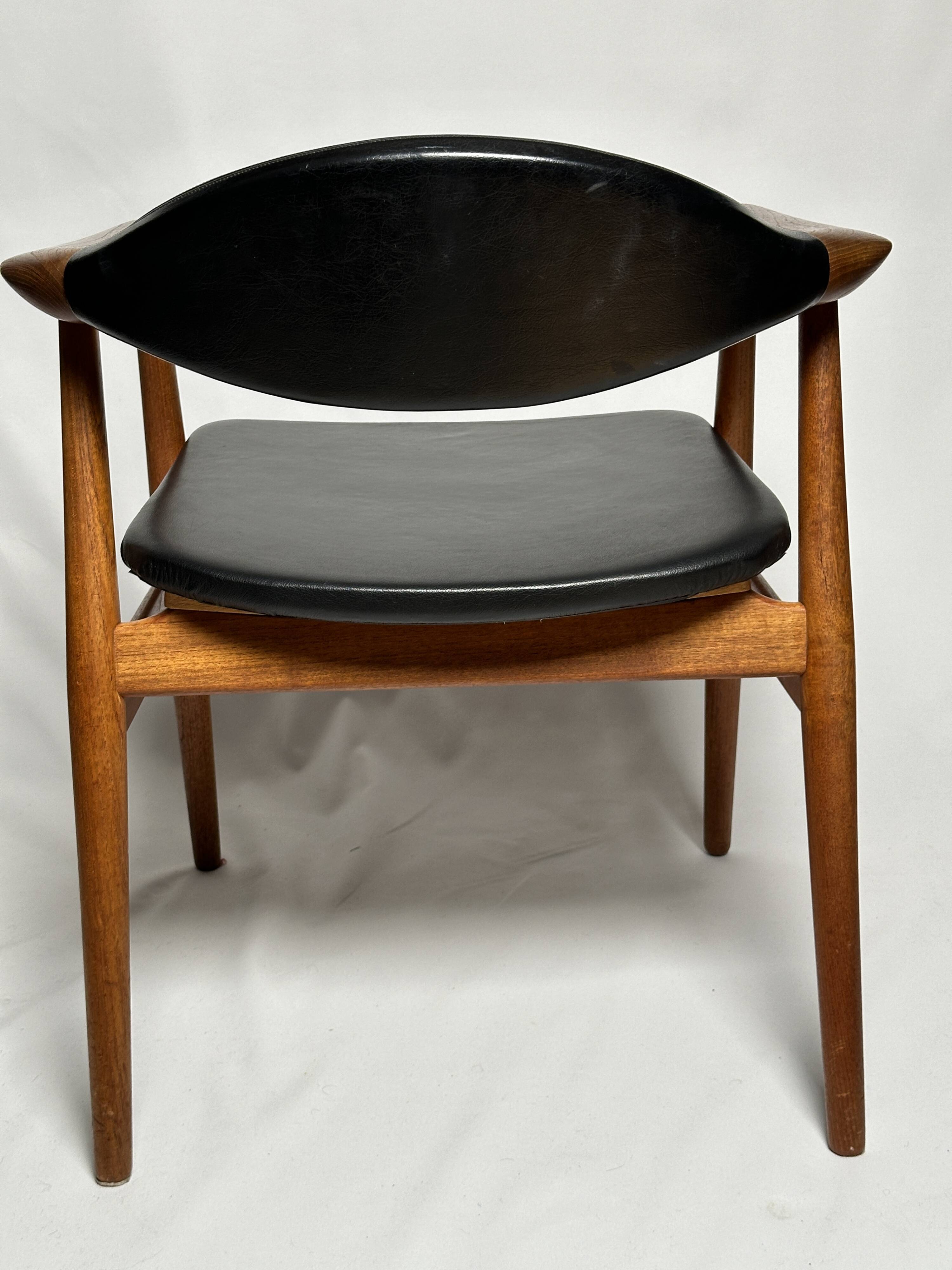 Vintage teak armchair by Erik Kirkegaard for Glostrup, Denmark, 1960s