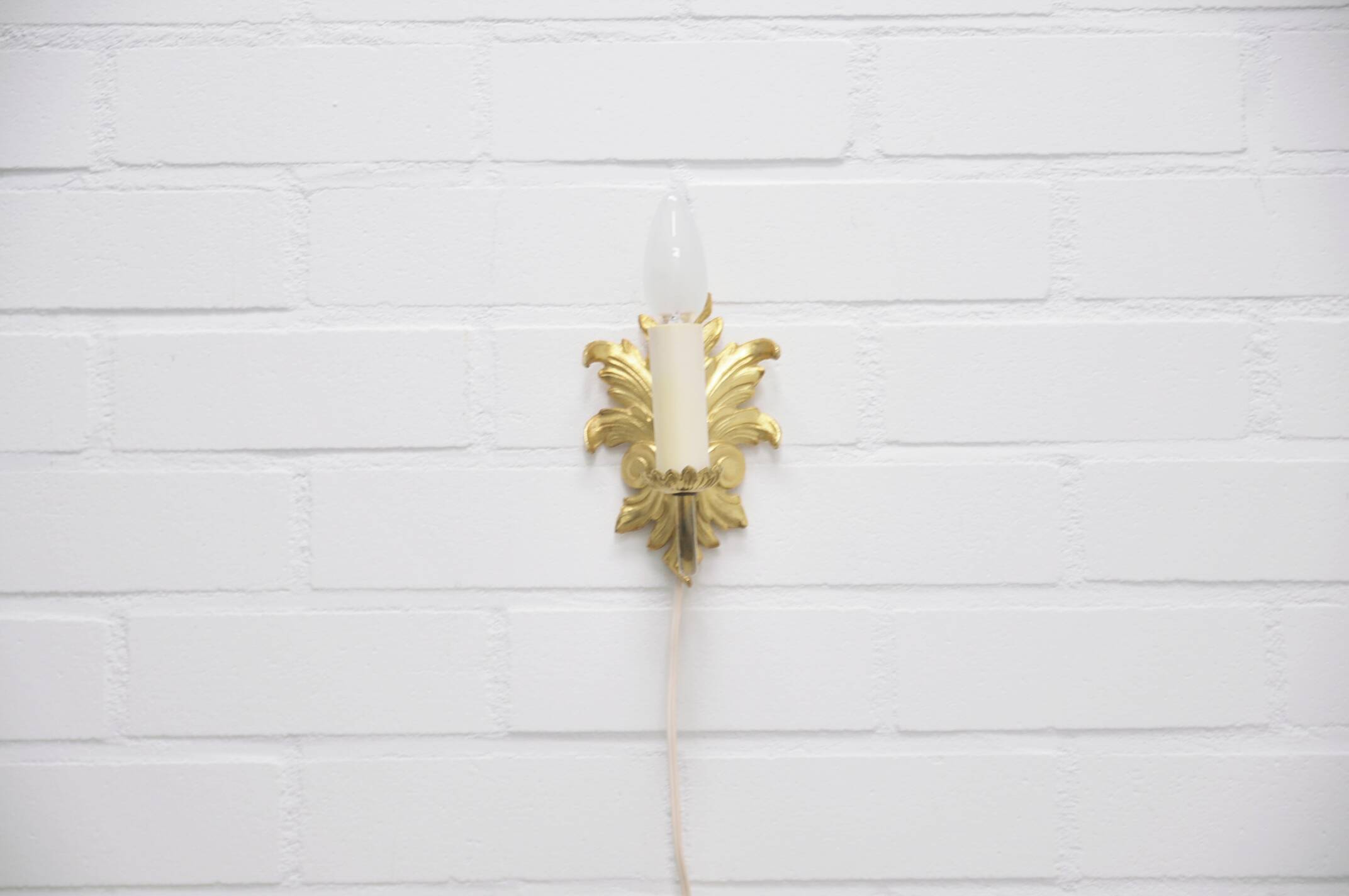 vintage bronze gold wall lamp leaf