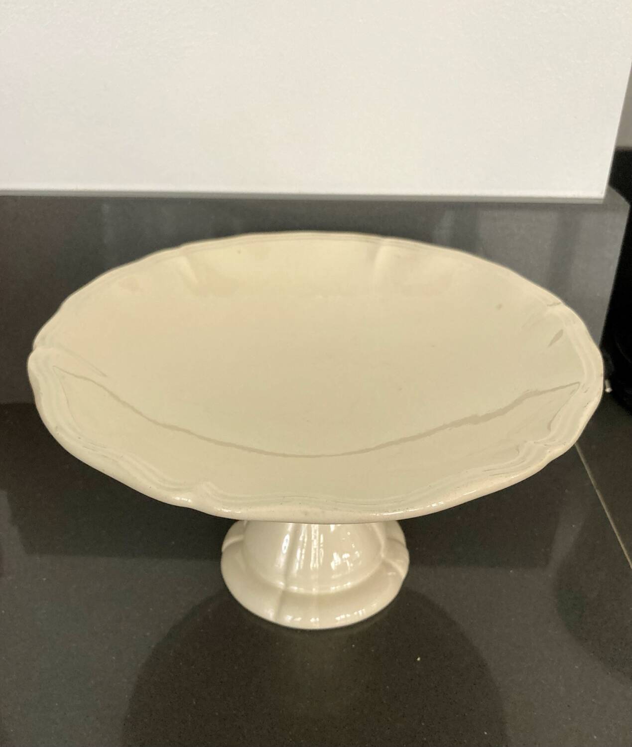 Sarreguemines compotier, ivory model with gadroons