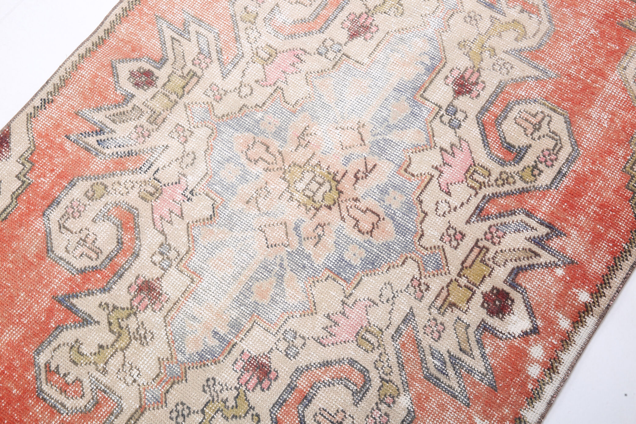 3x6 beige and red carpet rug