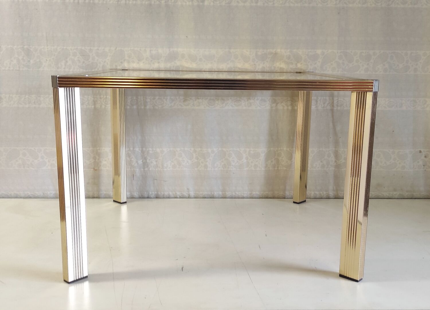 Gold metal and glass coffee table - 70s/80s