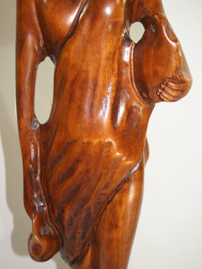 Saddle statue of macif/vintage wooden woman