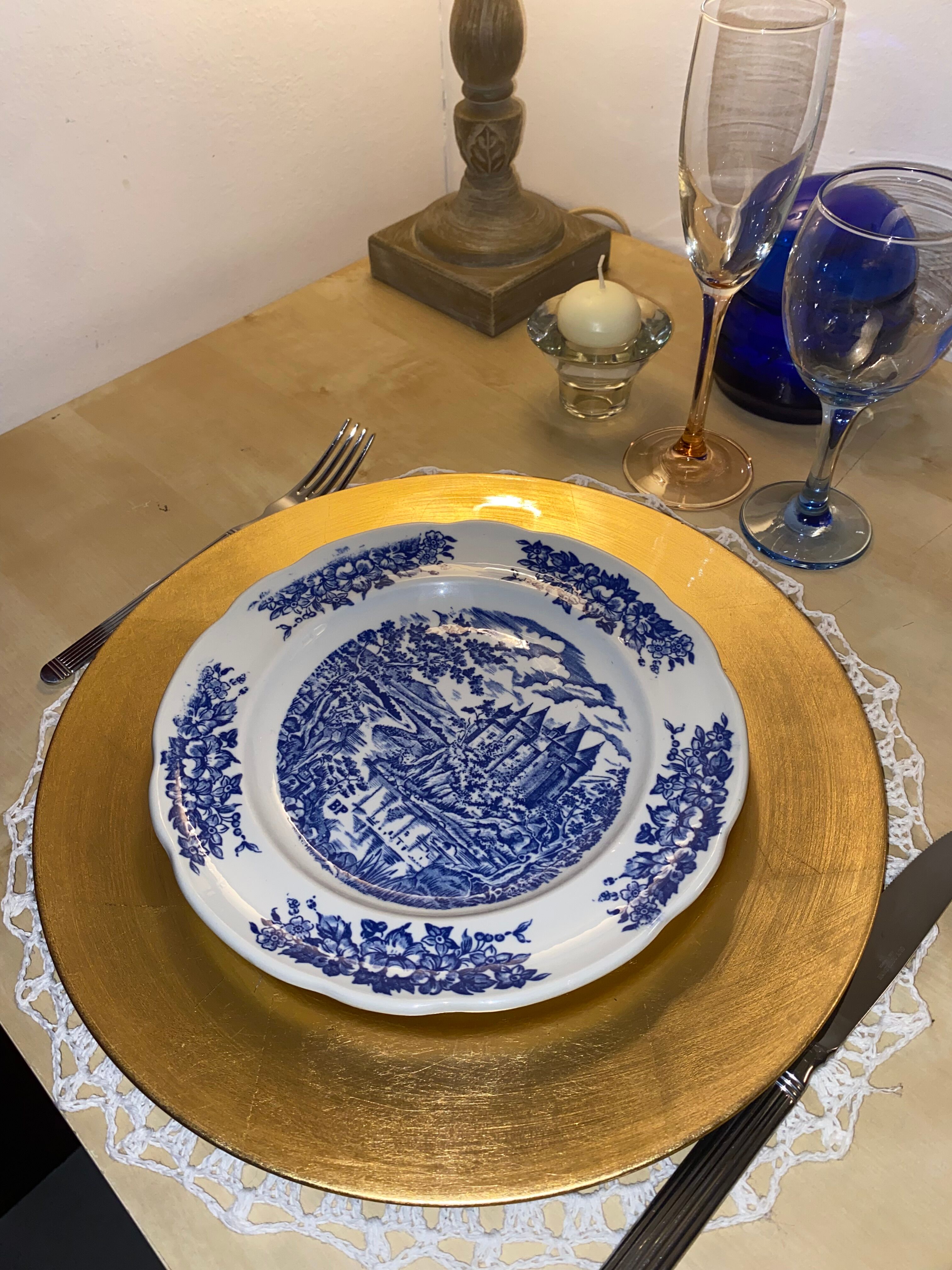Lot de 2 assiettes plates pyroblan bleu