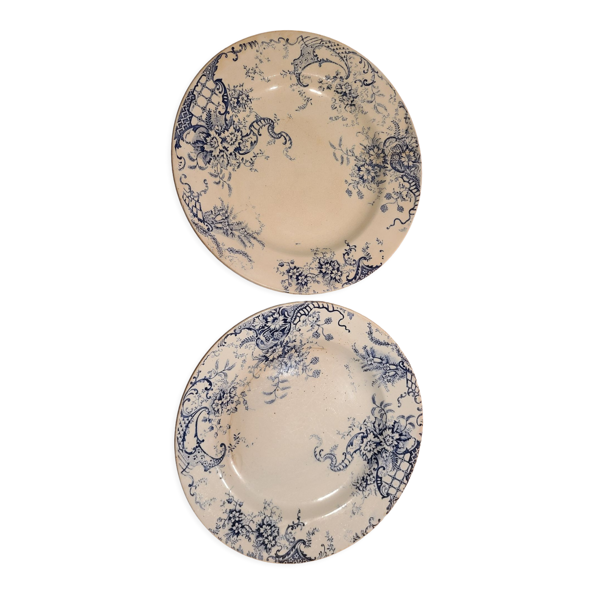 2 flat plates from the earthenware factories of Clairefontaine model Hanley