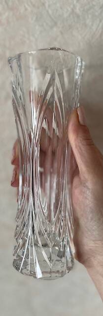 Small Arques crystal vase