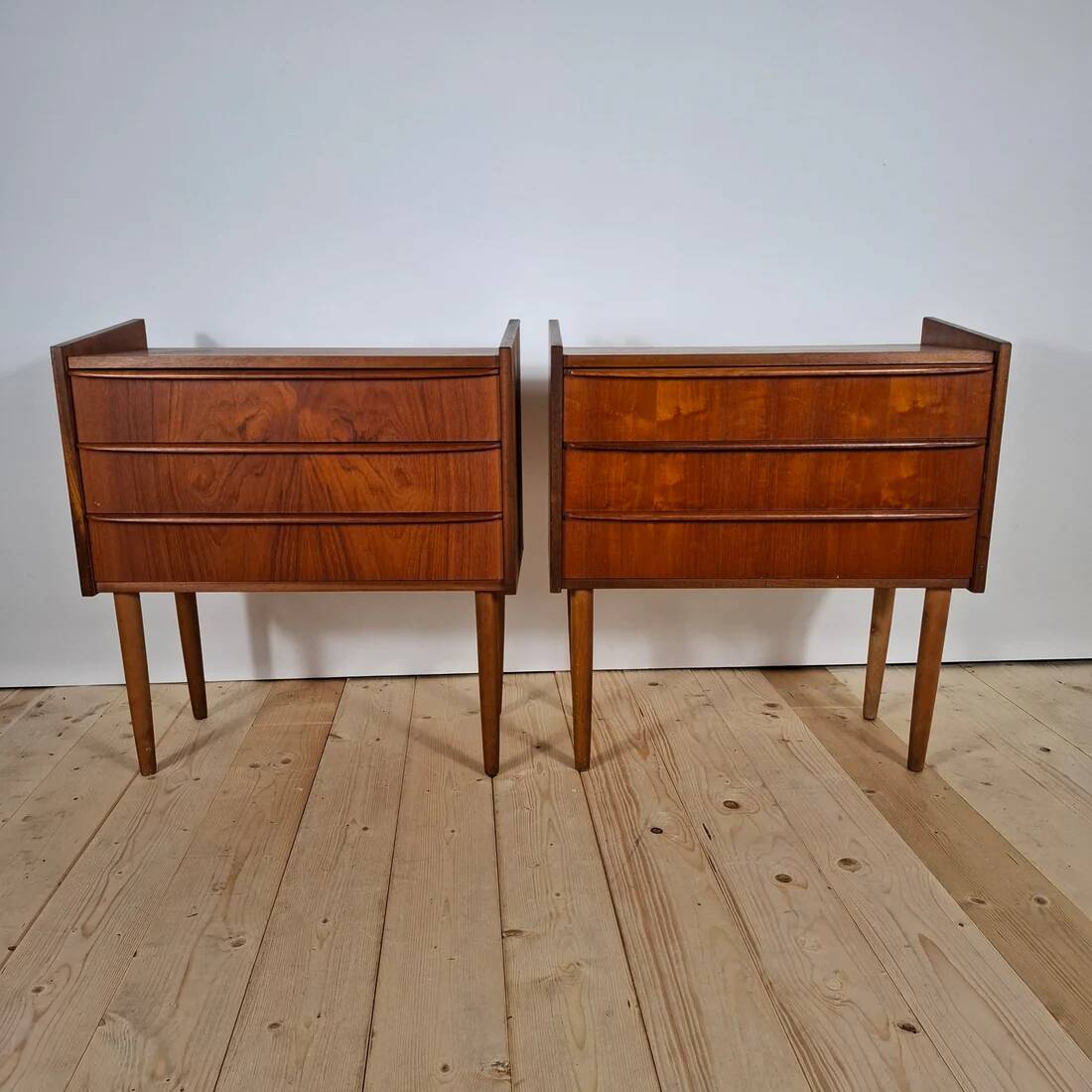 Pair of teak bedside tables with 3 drawers – Denmark, 1960s