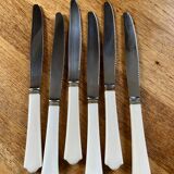 6 knives