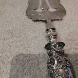 Fish serving fork with 950 silver handle, rococo cherub design