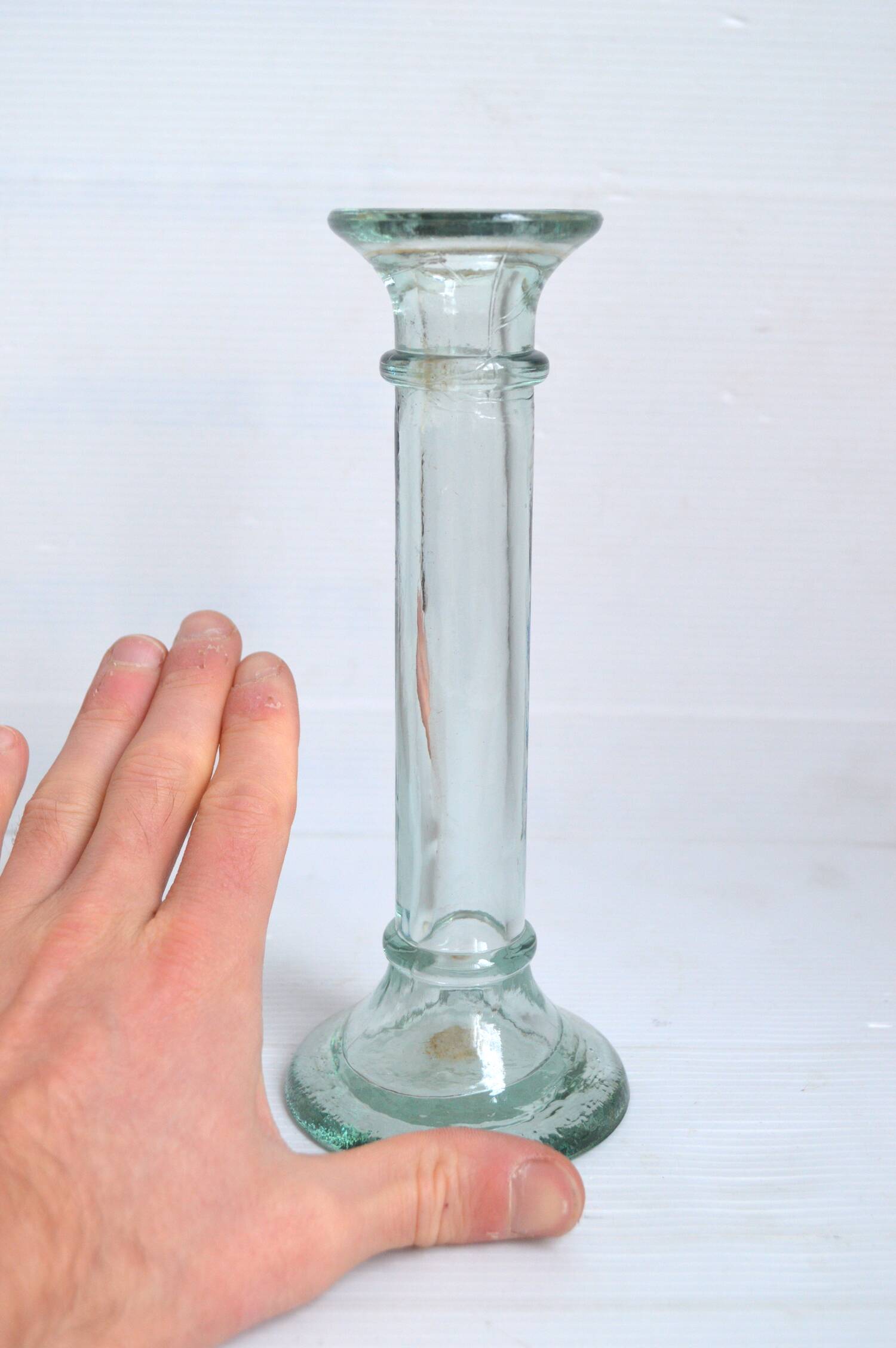 Glass candle holder