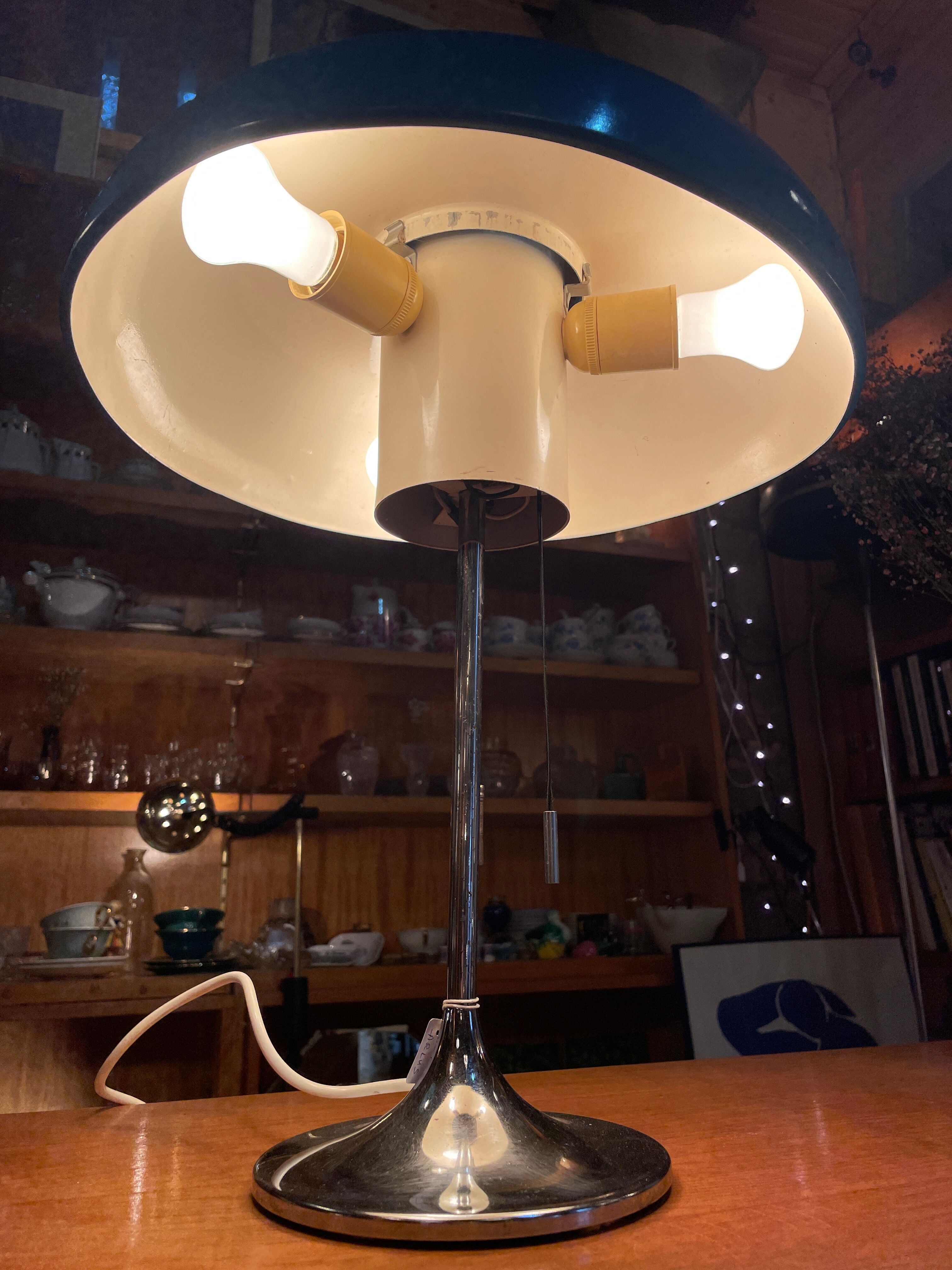 Vintage arlus lamp