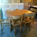 Spindle leg table, fir and beech
