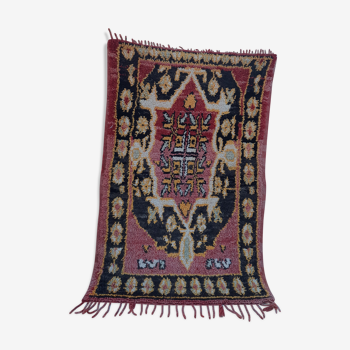 Vintage Moroccan Berber artisanal carpet 117x82cm