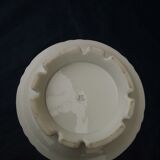 Plat sur piédouche Charles Field Haviland Gérard Dufraissex 1 Morel ( CFH GDM) Limoges diam 22,5 cm