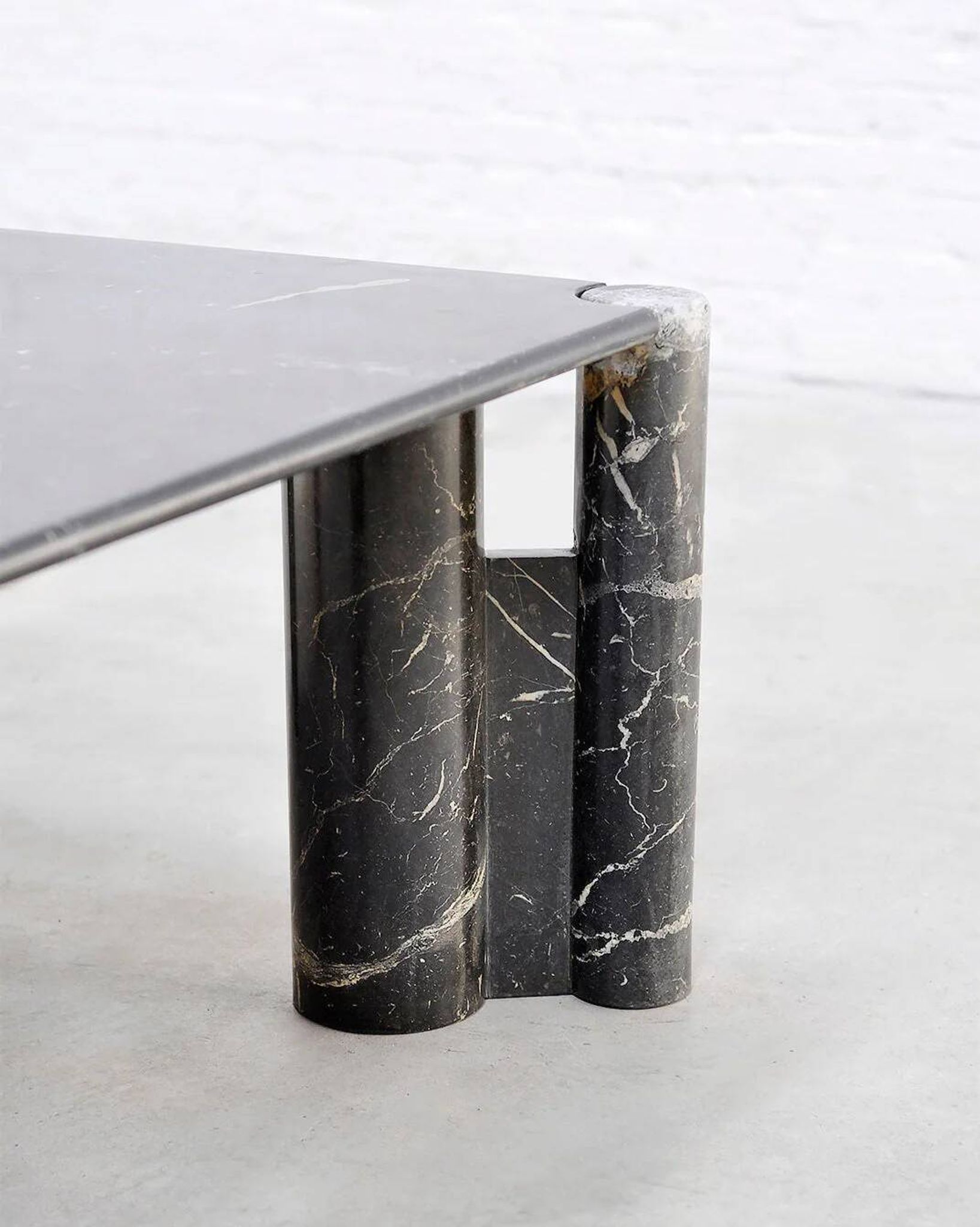 Marble Coffee Table In The Style Of Gae Aulenti, Italy 1960s