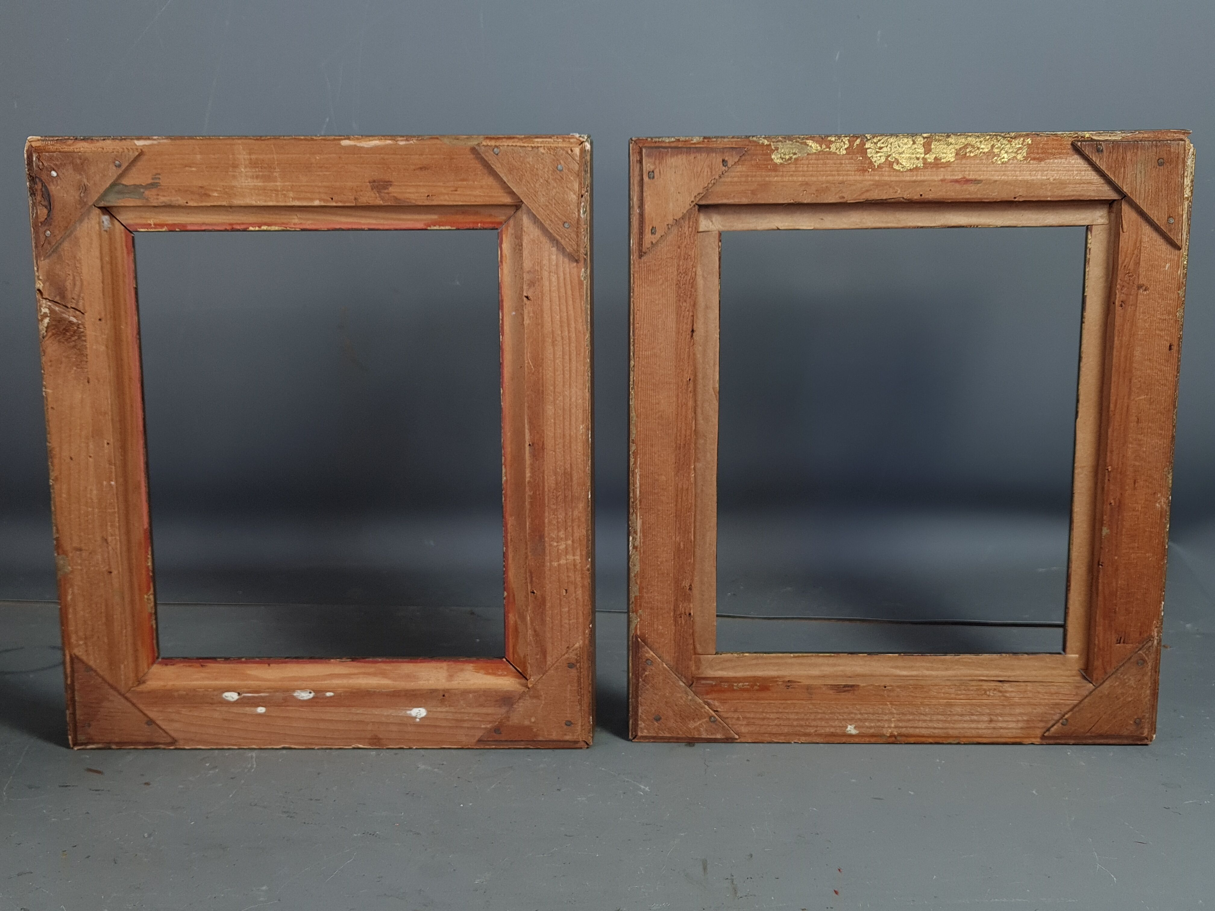 Pair old frames gilded wood gold leaf 26,5x23 cm, foliage 20,5x17 cm SB