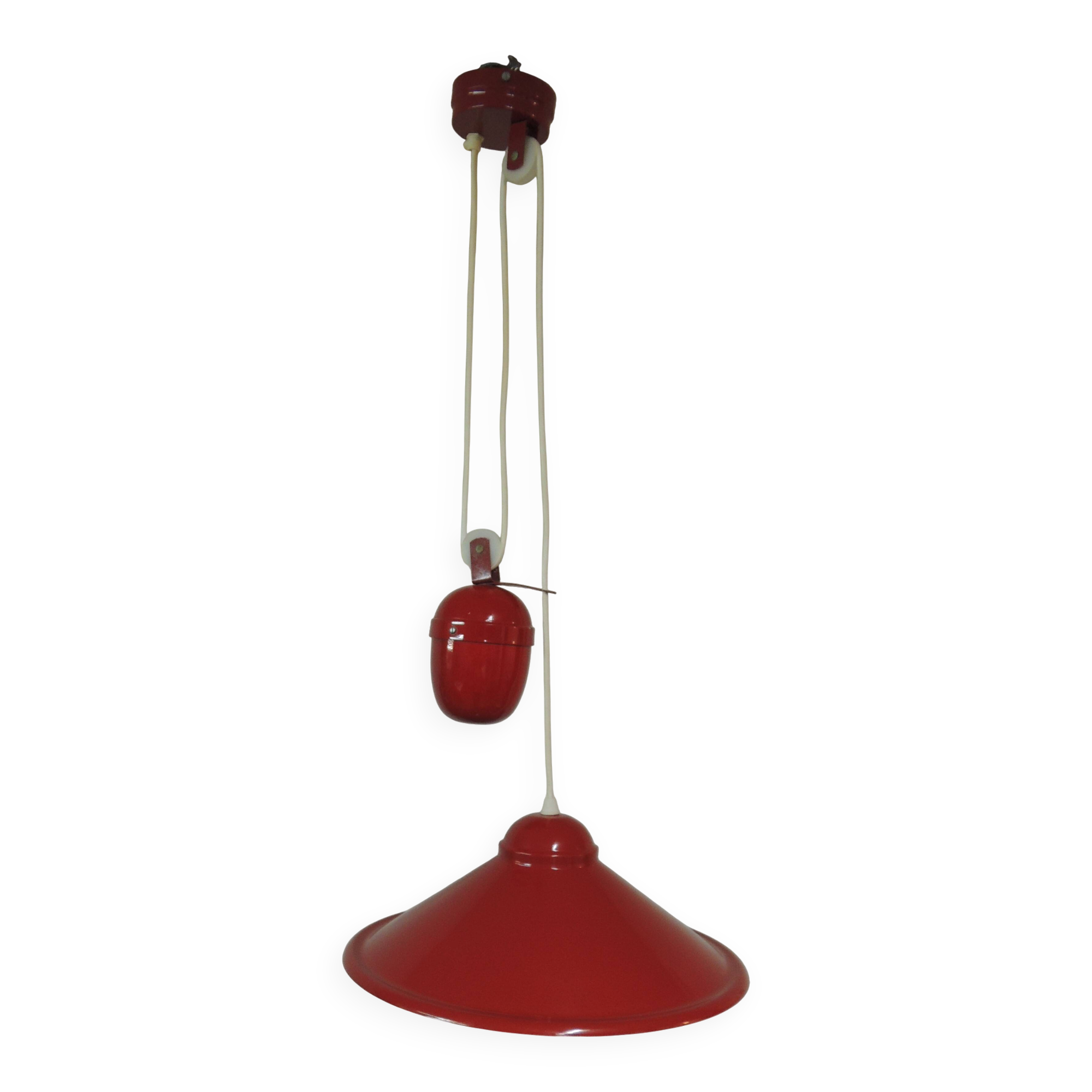 Red metal suspension rises and lowers.