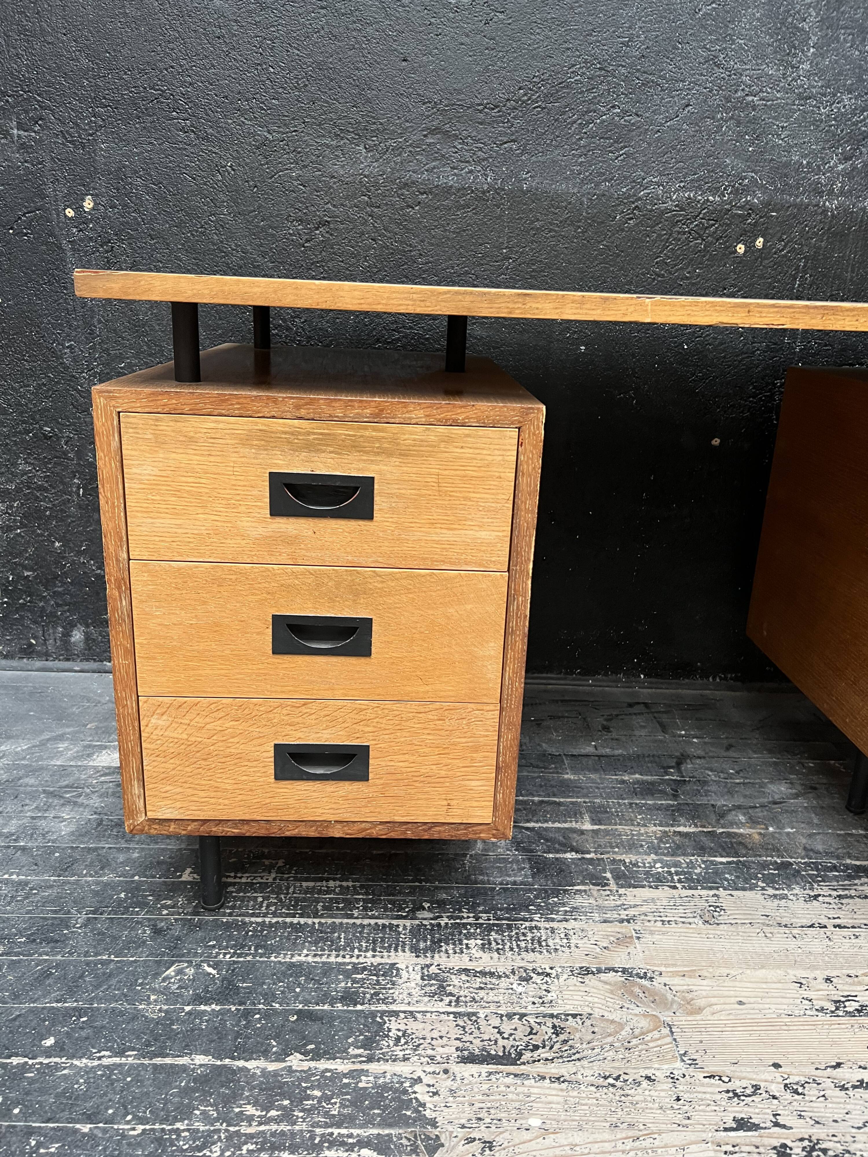 Design office 1950 .