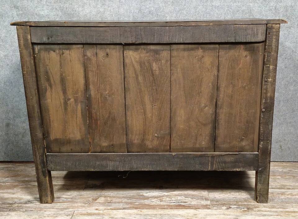 Louis XV period sideboard in walnut and solid oak circa 1750
