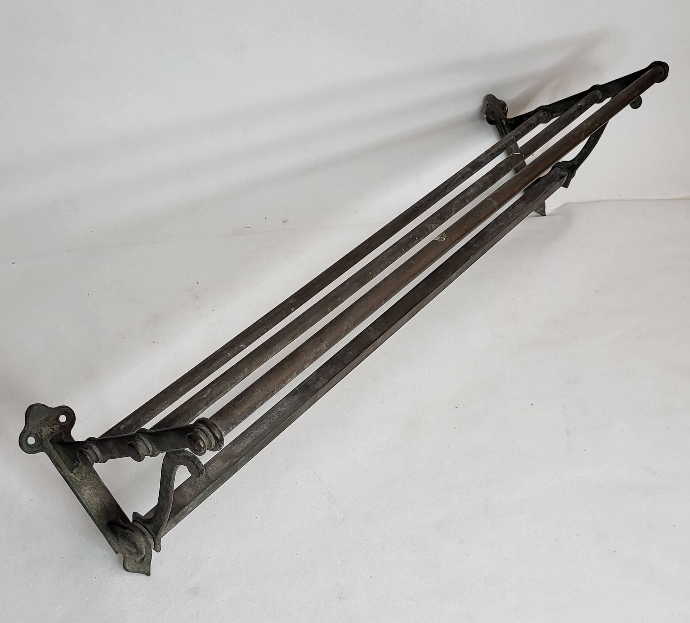 Coat rack - Luggage/Shelf