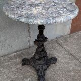 Pedestal table cast iron, marble top