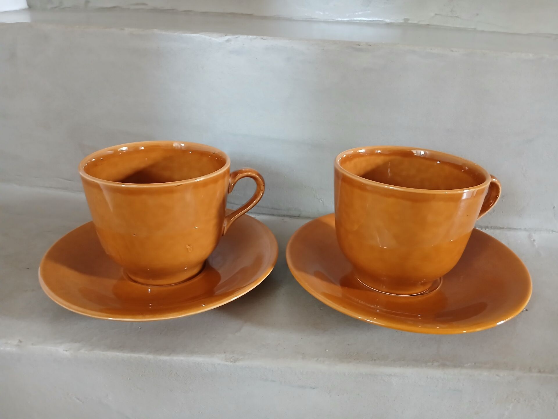 2 tasses en céramique italienne