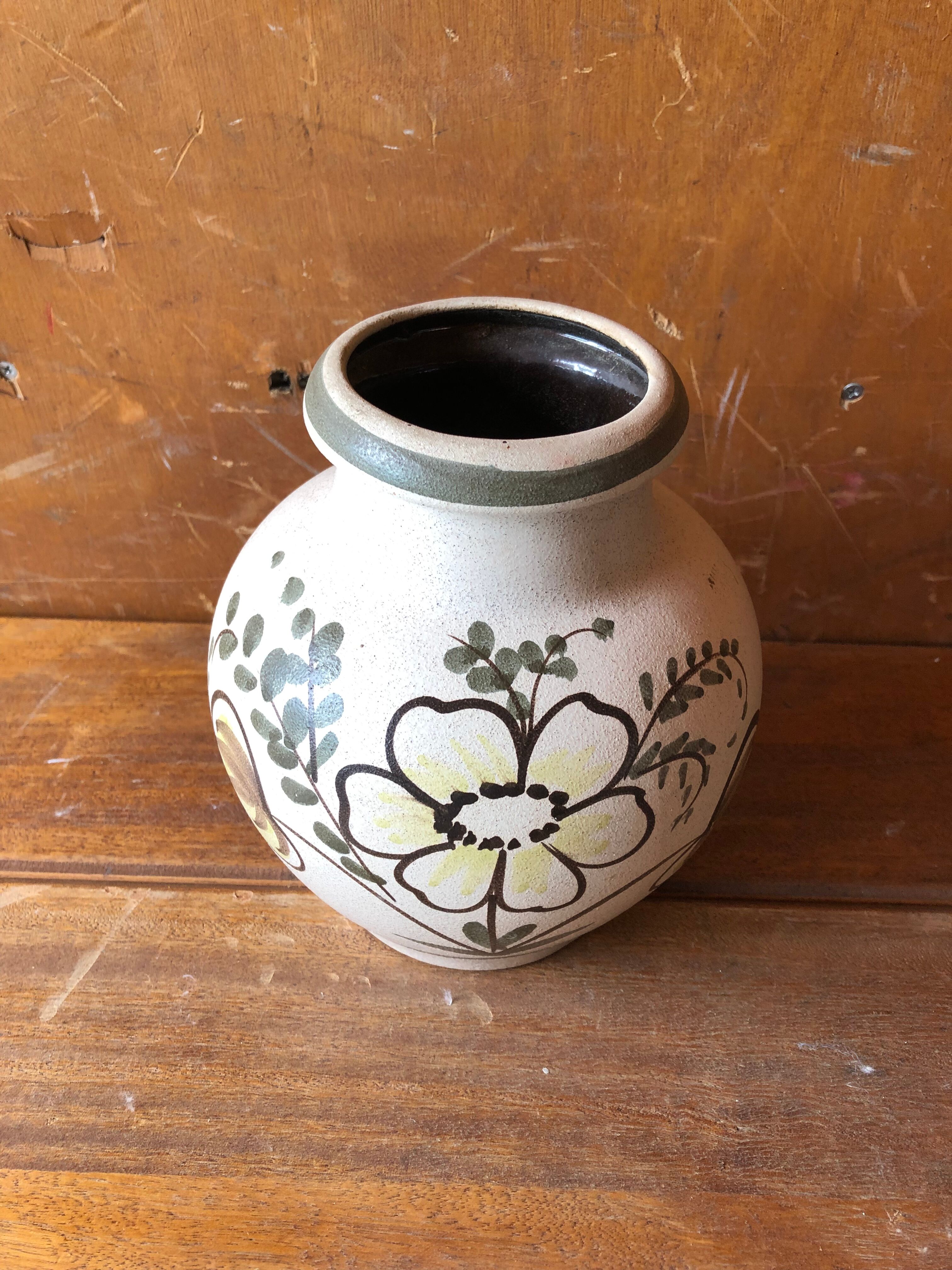 Old ceramic vase Scheurich Keramik beige vintage germany flower decor