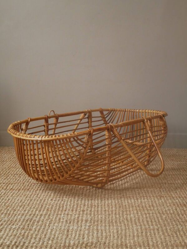 Berceau couffin Moĩse en rotin fabrication artisanale rotin osier vintage