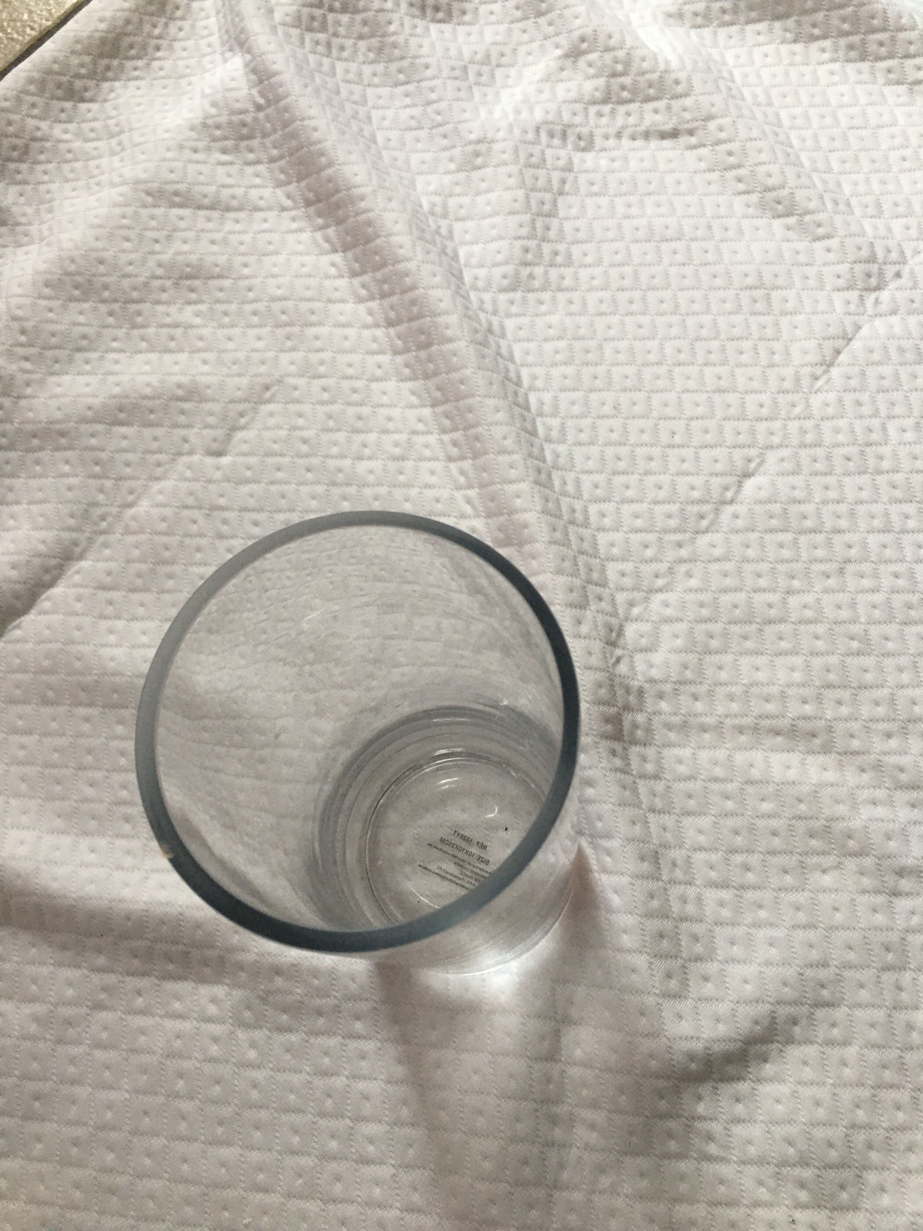 Modern vase straight shape