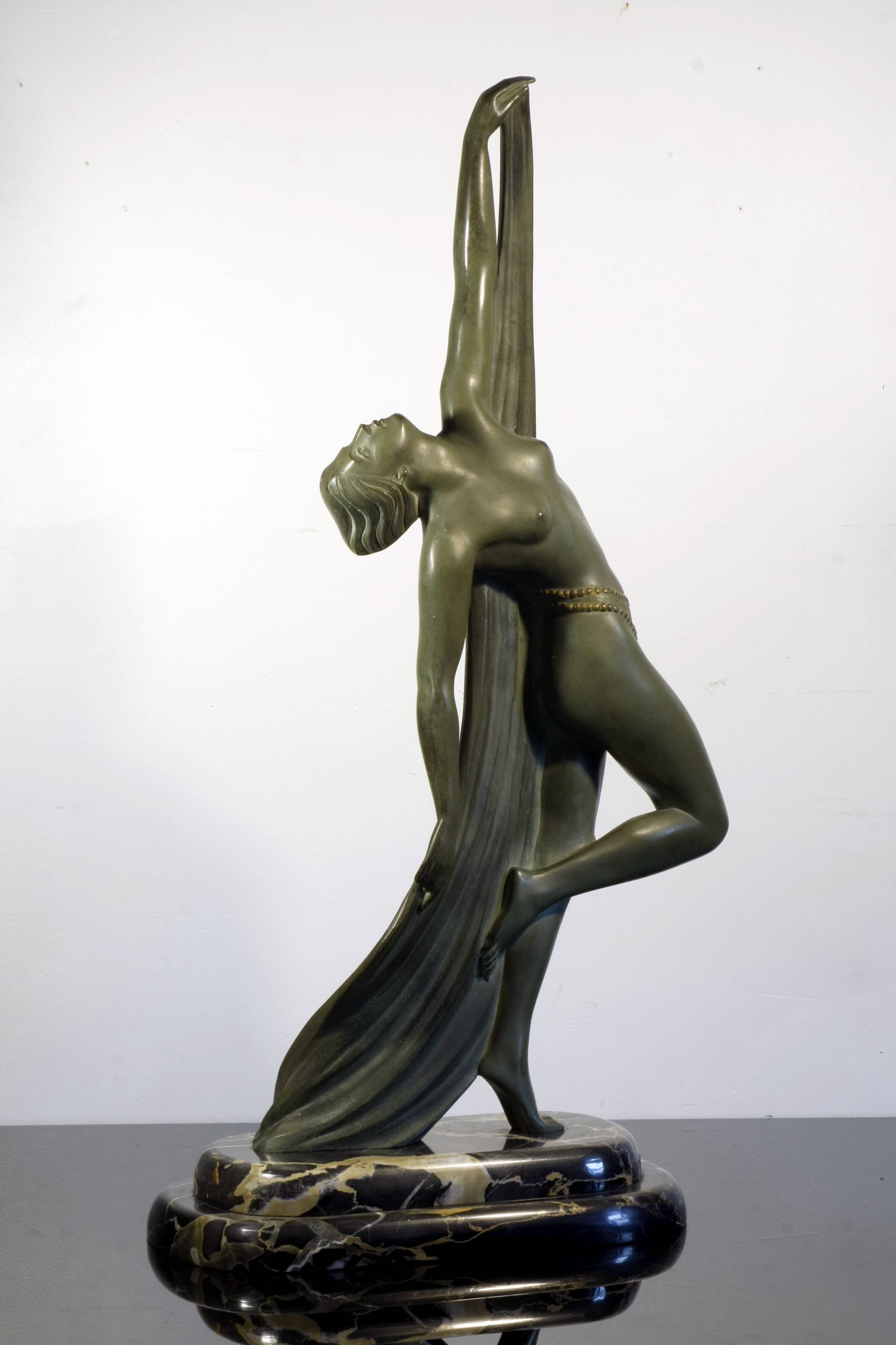 Art Deco sculpture by Phillips (Paul Philippe)
