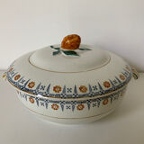 Old tureen