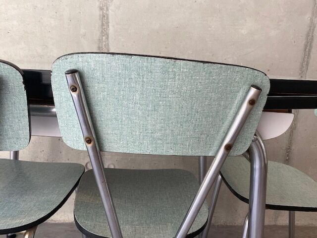 Table formica extensions 150 cm with 4 seats