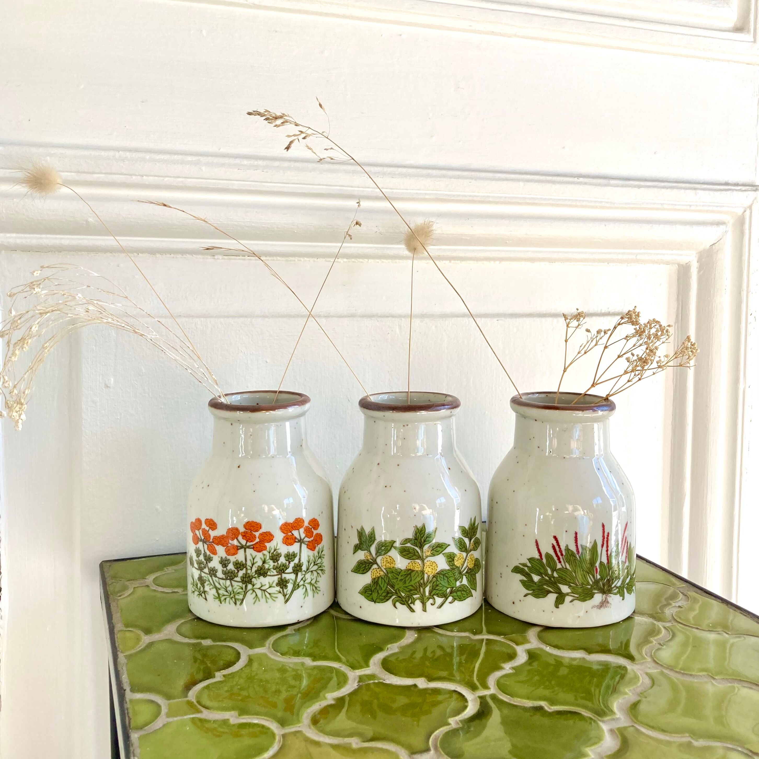Vases en grès décor herbier