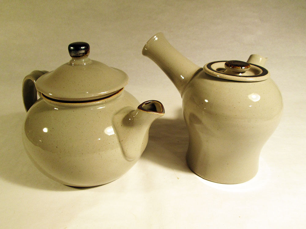 Teapot and chocolate maker in Arnon sandstone