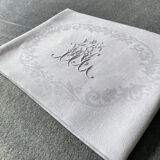 Service of 12 towels