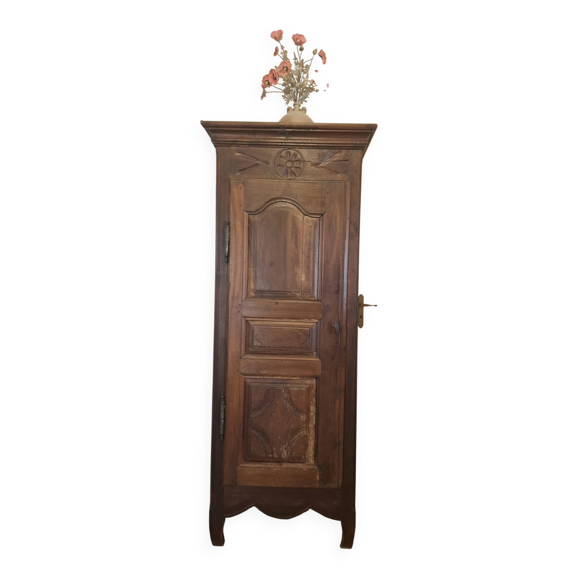 solid wood bonnetière