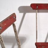 Anciennes chaises de jardin pliantes rouges (vers 1920). Ensemble de 4 pièces