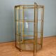 Vitrine vintage en verre et laiton