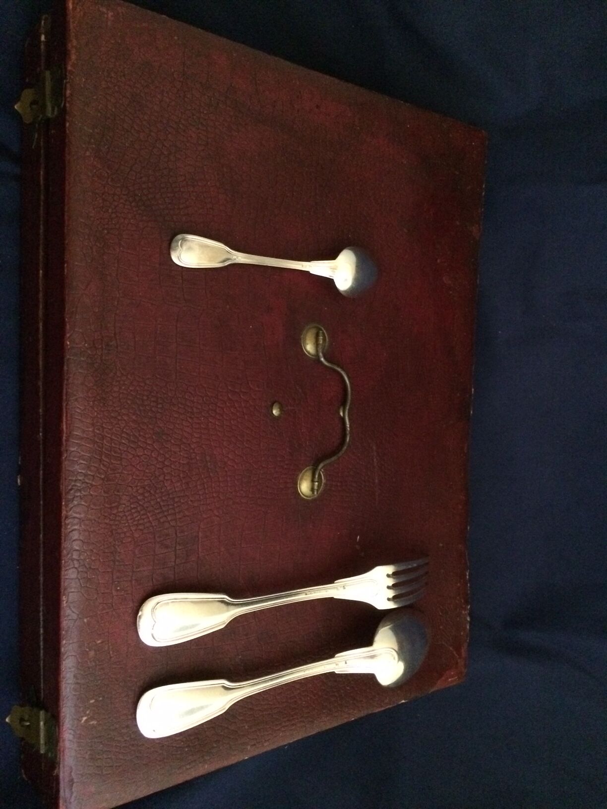 Silver metal housewife in box