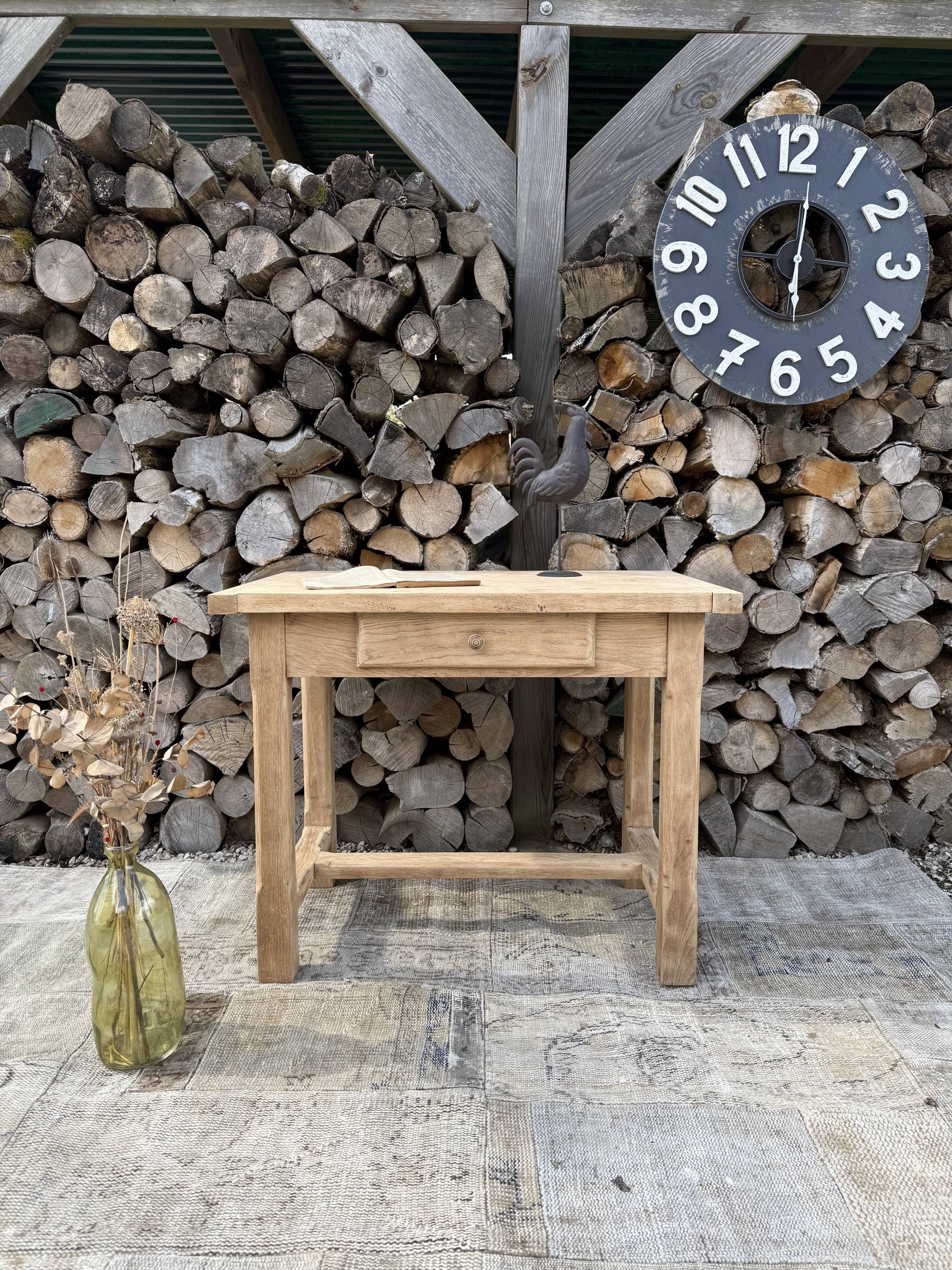 Small farmhouse table 90cm