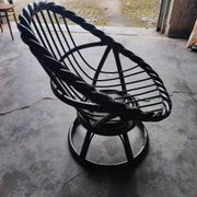 Swivel rattan love seat